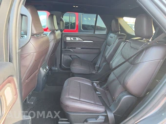 2025 Ford Explorer Platinum - miniatura 13