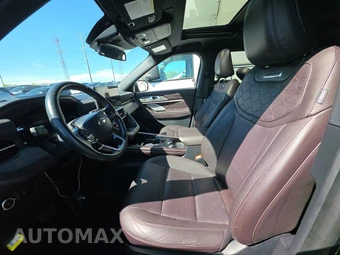 2025 Ford Explorer Platinum - miniatura 7