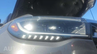 2025 Ford Explorer Platinum - miniatura 27