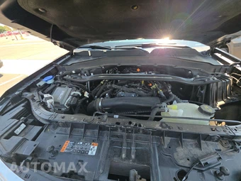 2025 Ford Explorer Platinum - miniatura 15