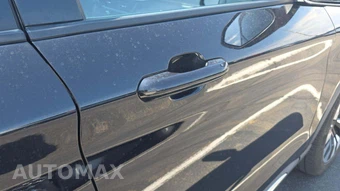 2025 Ford Explorer Platinum - miniatura 23