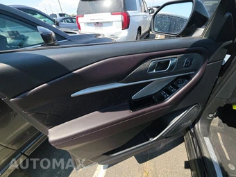 2025 Ford Explorer Platinum - miniatura 9