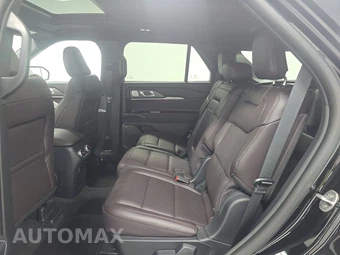2025 Ford Explorer Platinum - miniatura 13