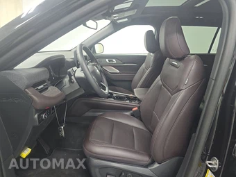 2025 Ford Explorer Platinum - miniatura 7