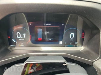 2025 Ford Explorer Platinum - miniatura 12