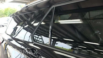 2025 Ford Explorer Platinum - miniatura 33
