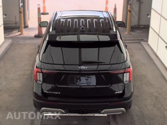 2025 Ford Explorer Platinum - miniatura 5
