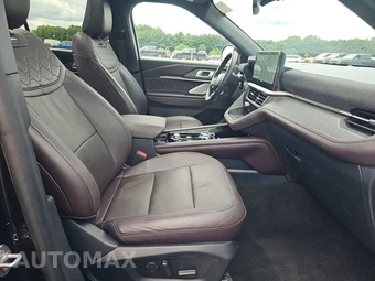 2025 Ford Explorer Platinum - miniatura 8