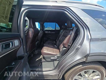 2025 Ford Explorer Platinum - miniatura 10