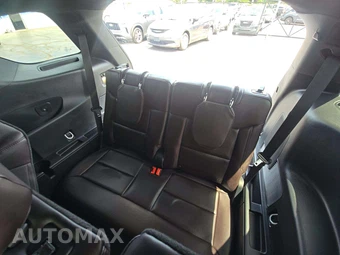 2025 Ford Explorer Platinum - miniatura 11