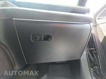 2025 Ford Explorer Platinum - miniatura 17