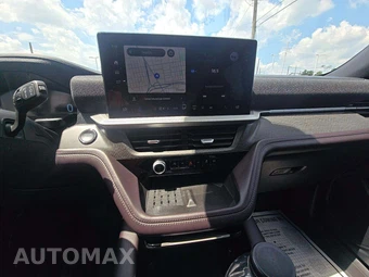 2025 Ford Explorer Platinum - miniatura 7