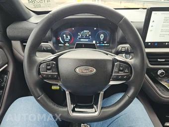 2025 Ford Explorer Platinum - miniatura 10