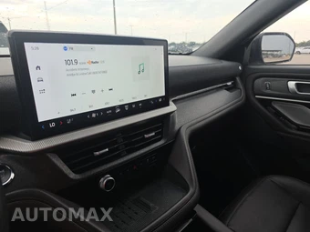 2025 Ford Explorer Platinum - miniatura 11