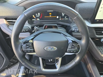 2025 Ford Explorer Platinum - miniatura 10