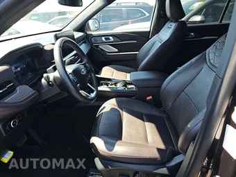 2025 Ford Explorer Platinum - miniatura 7