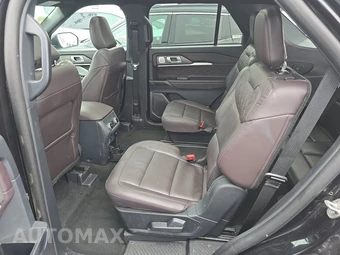 2025 Ford Explorer Platinum - miniatura 13