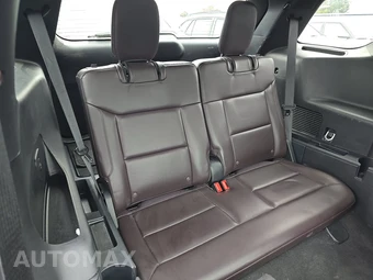 2025 Ford Explorer Platinum - miniatura 14