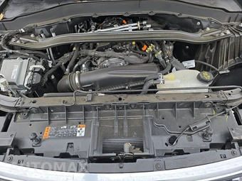 2025 Ford Explorer Platinum - miniatura 16
