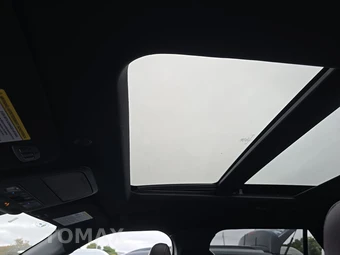 2025 Ford Explorer Platinum - miniatura 18