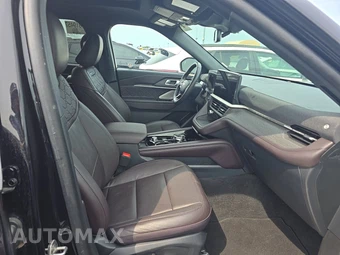 2025 Ford Explorer Platinum - miniatura 8