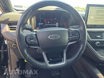 2025 Ford Explorer Platinum - miniatura 10