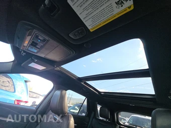 2025 Ford Explorer Platinum - miniatura 22