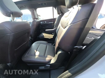 2025 Ford Explorer Platinum - miniatura 13