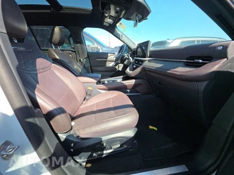 2025 Ford Explorer Platinum - miniatura 8