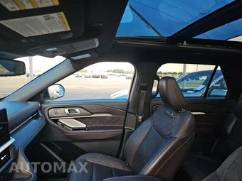 2025 Ford Explorer Platinum - miniatura 18