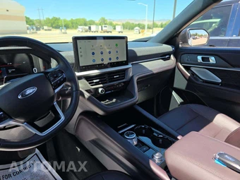 2025 Ford Explorer Platinum - miniatura 10