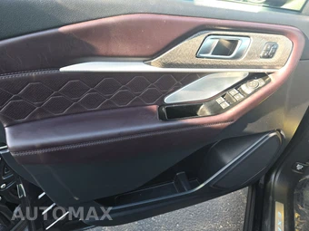 2025 Ford Explorer Platinum - miniatura 9