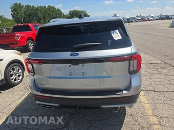 2025 Ford Explorer Platinum - miniatura 5