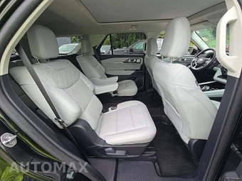 2025 Ford Explorer Platinum - miniatura 14