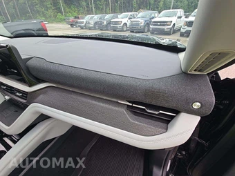 2025 Ford Explorer Platinum - miniatura 17