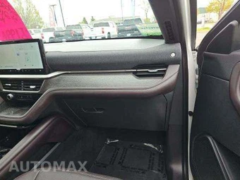 2025 Ford Explorer Platinum - miniatura 19