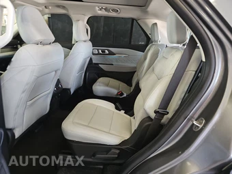2025 Ford Explorer Platinum - miniatura 14