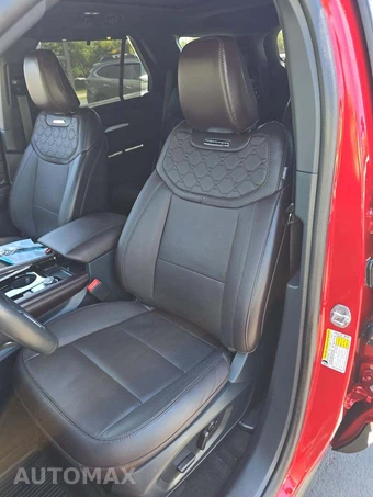 2025 Ford Explorer Platinum - miniatura 6