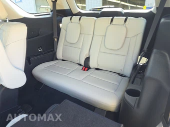 2025 Ford Explorer Platinum - miniatura 14