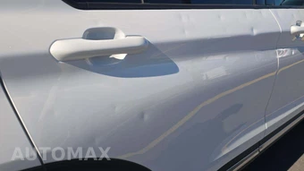 2025 Ford Explorer Platinum - miniatura 30
