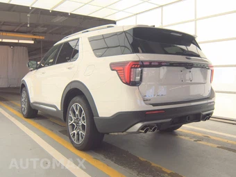 2025 Ford Explorer Platinum - miniatura 6