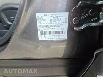 2025 Ford Explorer Platinum - miniatura 15