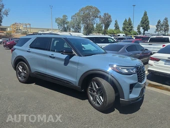 2025 Ford Explorer ST - miniatura 3