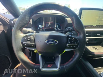 2025 Ford Explorer ST - miniatura 30