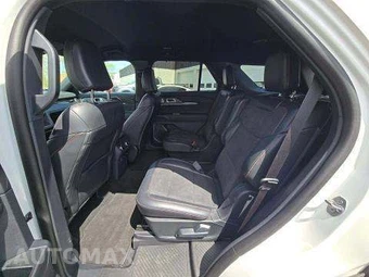 2025 Ford Explorer ST - miniatura 14