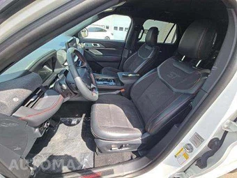 2025 Ford Explorer ST - miniatura 7