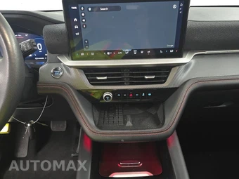 2025 Ford Explorer ST - miniatura 11