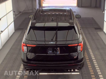 2025 Ford Explorer ST - miniatura 6