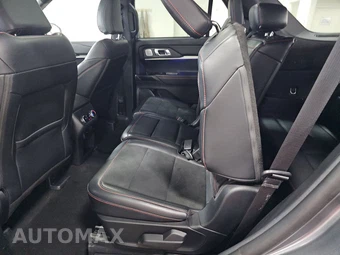 2025 Ford Explorer ST - miniatura 13