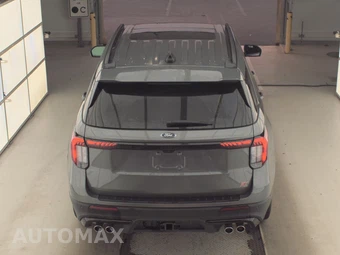 2025 Ford Explorer ST - miniatura 5